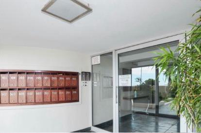 To Let 1 Bedroom Property for Rent in Sea Point Western Cape